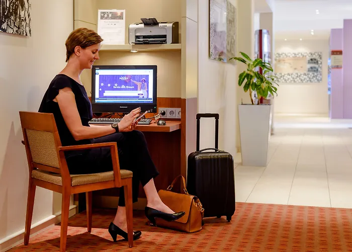 Ξενοδοχείο Mercure West