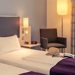 Mercure West מלון