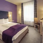 Mercure West מלון 4*