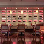 柏林市西美居酒店 4*