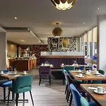 柏林市西美居酒店 4*