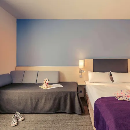 Hotel Mercure West 4*