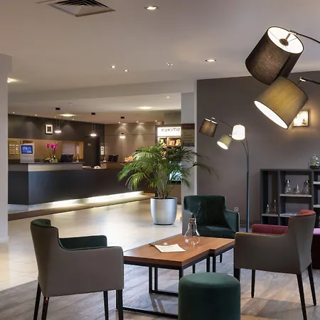 Mercure West 4*