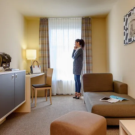 Hotel Mercure West