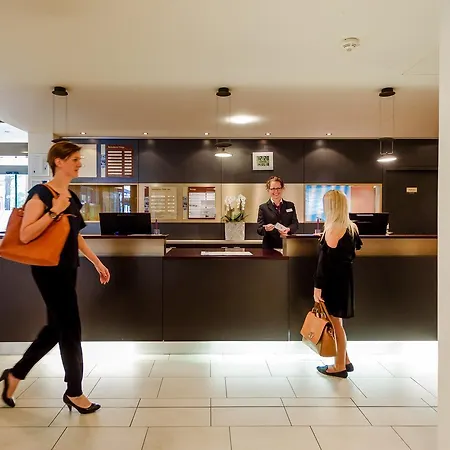 Hotel Mercure West 4*