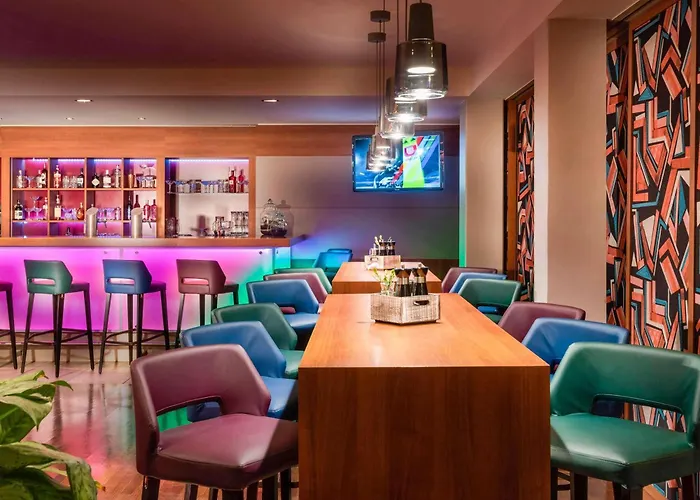 Mercure West Hotel 4*