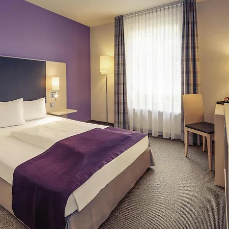 Mercure West Hotel 4*