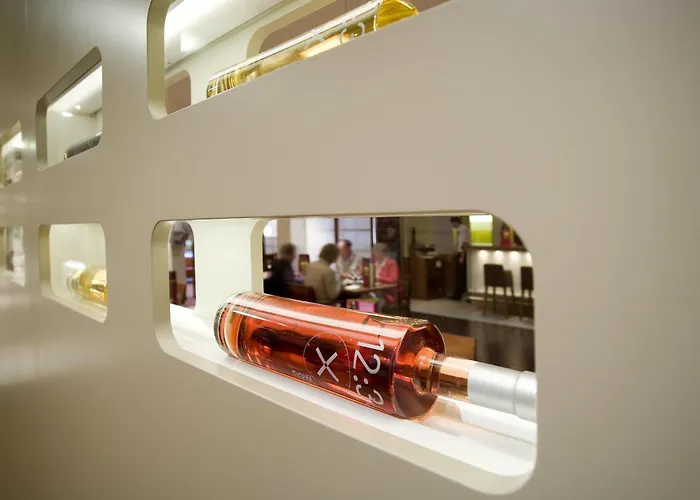 Mercure West Hotel 4*